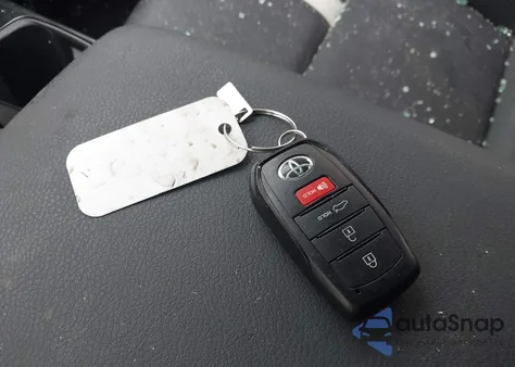 2025 Toyota Camry Se из США, поврежденный, VIN 4T1DAACKXSU148049